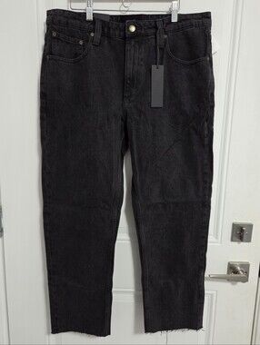 NWT - Rolla's Men's Relaxo Chop Relaxed Fit Raw Hem Jeans - Size 34